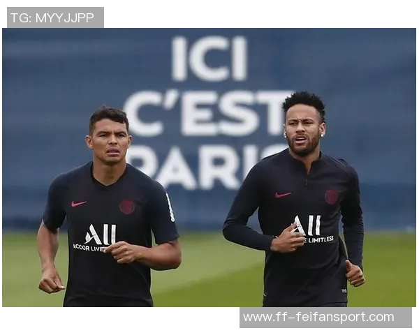 内马尔加盟弗鲁米嫩塞传闻再起弟媳社媒晒合照引发球迷热议